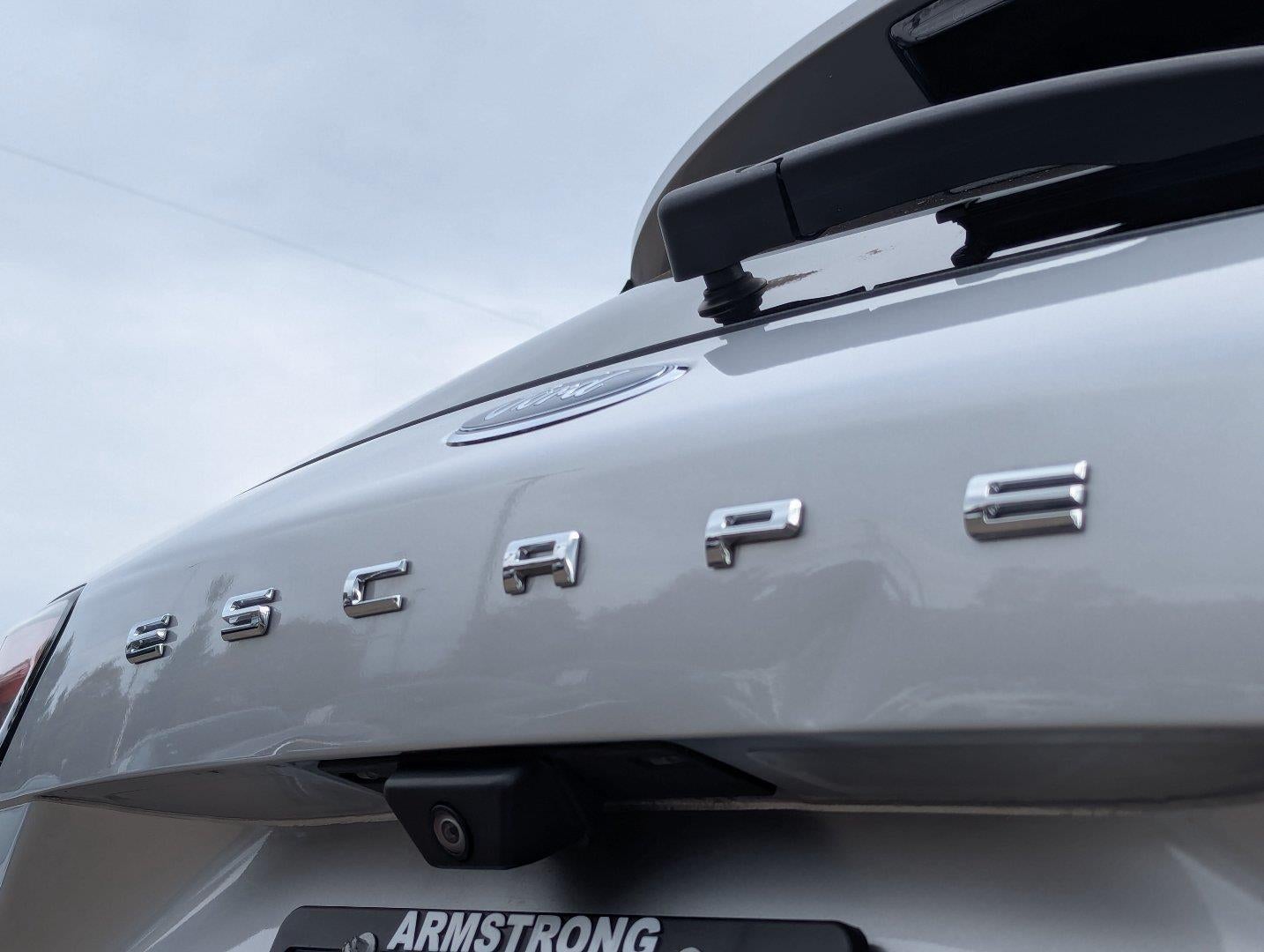 2020 Ford ESCAPE SUV