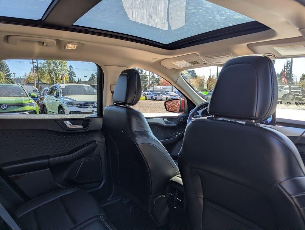 2020 Ford Escape SEL