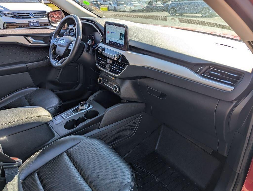 2020 Ford Escape SEL