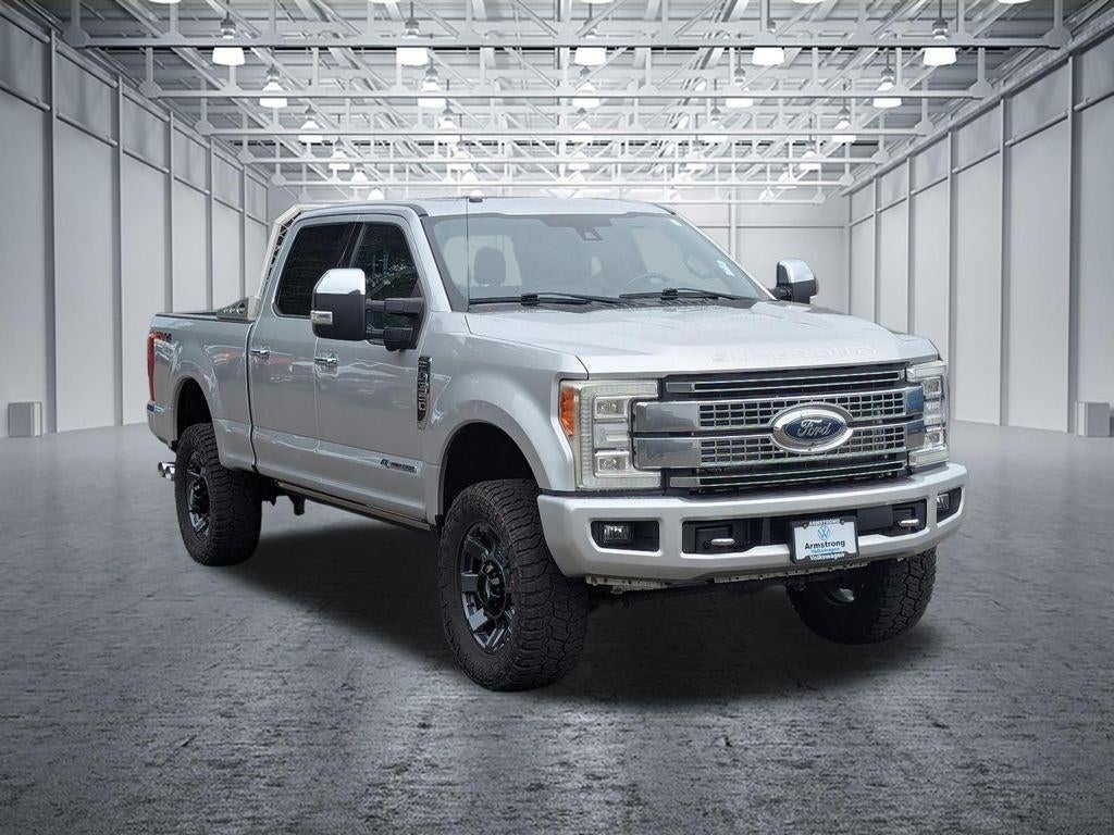 2017 Ford F-350SD Platinum
