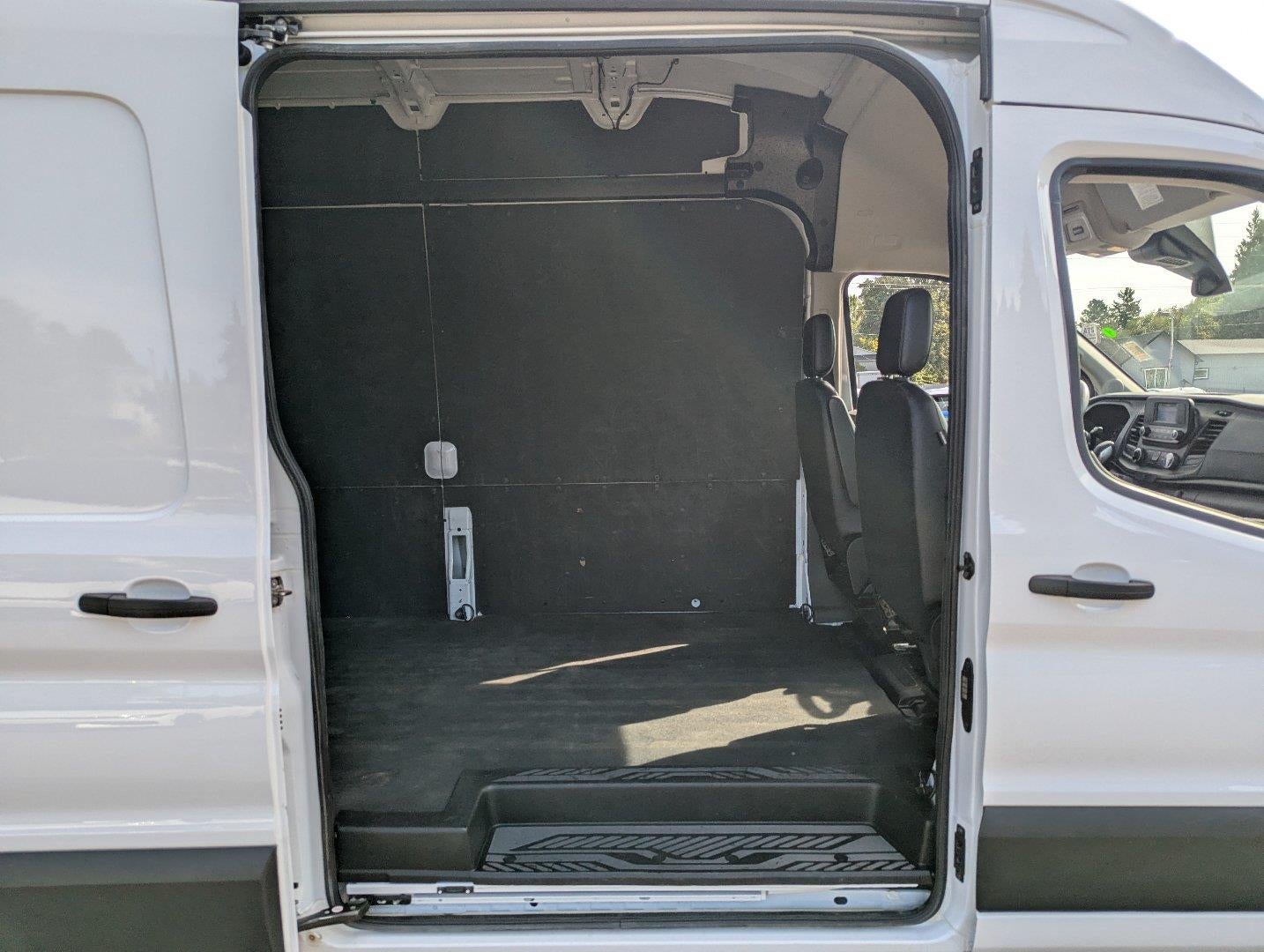 2025 Ford Transit 250