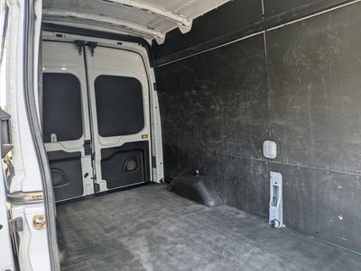 2025 Ford Transit 250