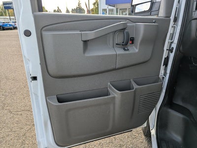 2022 Chevrolet Express Cargo Van RWD 2500 135