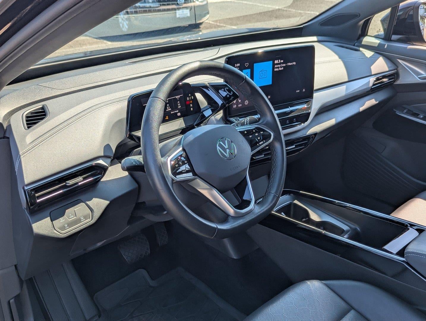 2023 Volkswagen ID.4 S