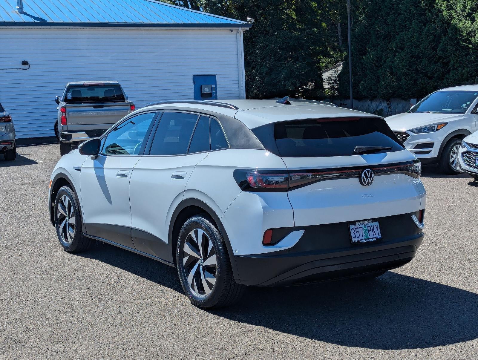 2023 Volkswagen ID.4 Pro