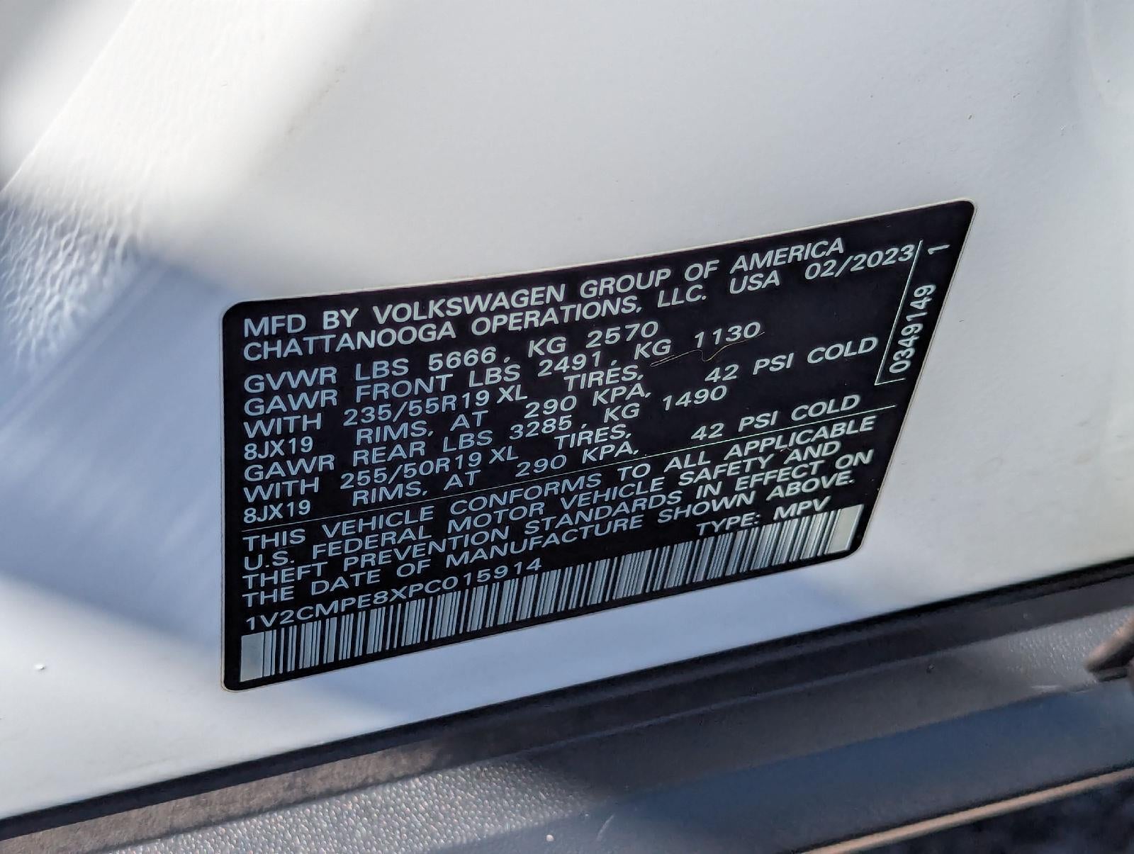 2023 Volkswagen ID.4 Pro