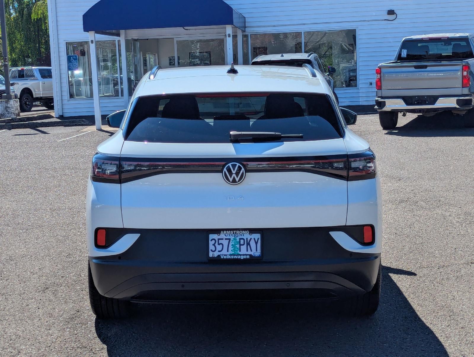 2023 Volkswagen ID.4 Pro