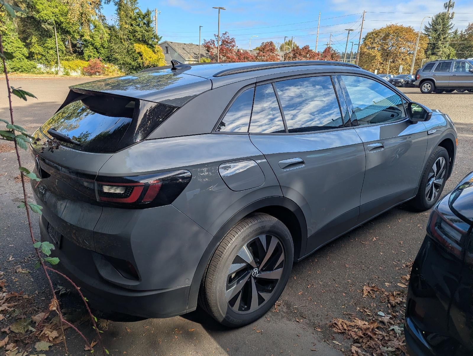 2023 Volkswagen ID.4 Pro