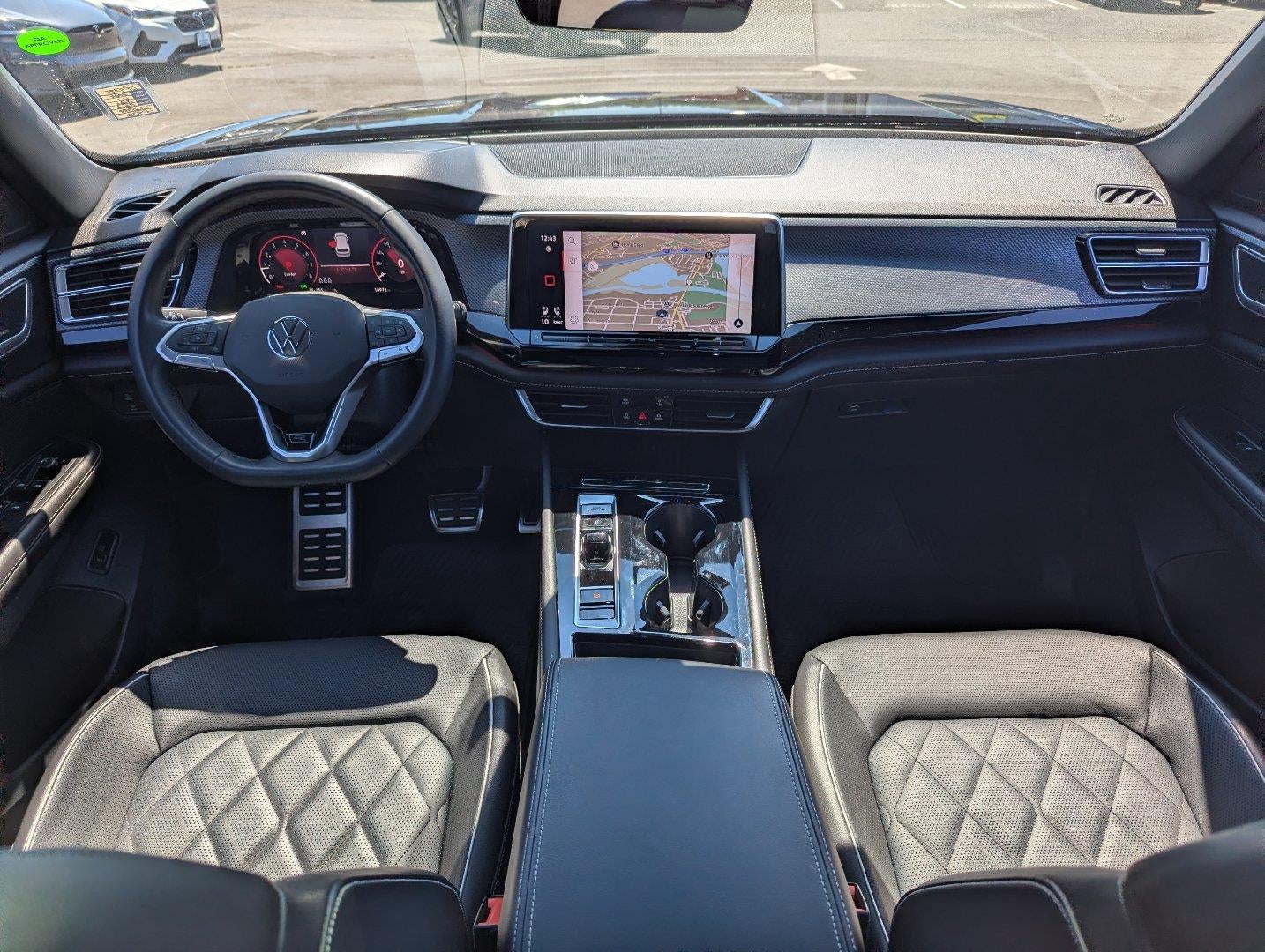 2024 Volkswagen Atlas Cross Sport 2.0T SEL Premium R-Line