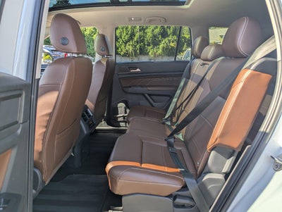 2022 Volkswagen Atlas 2.0T SE w/Technology
