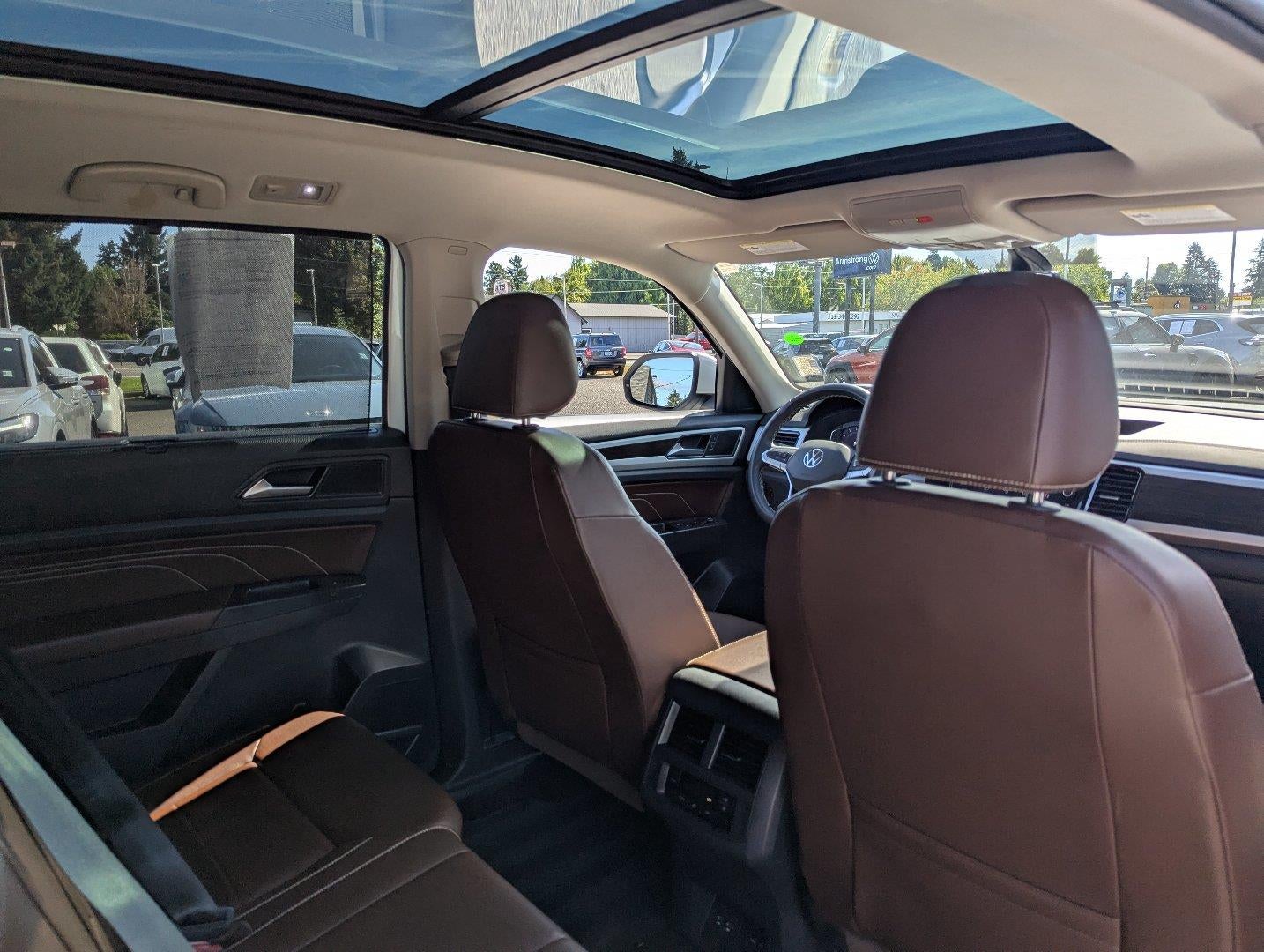 2022 Volkswagen Atlas 2.0T SE w/Technology