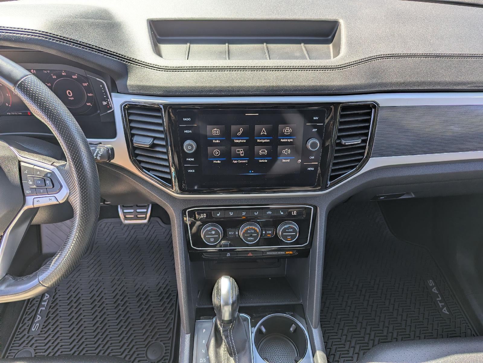 2023 Volkswagen Atlas 3.6L V6 SEL R-Line