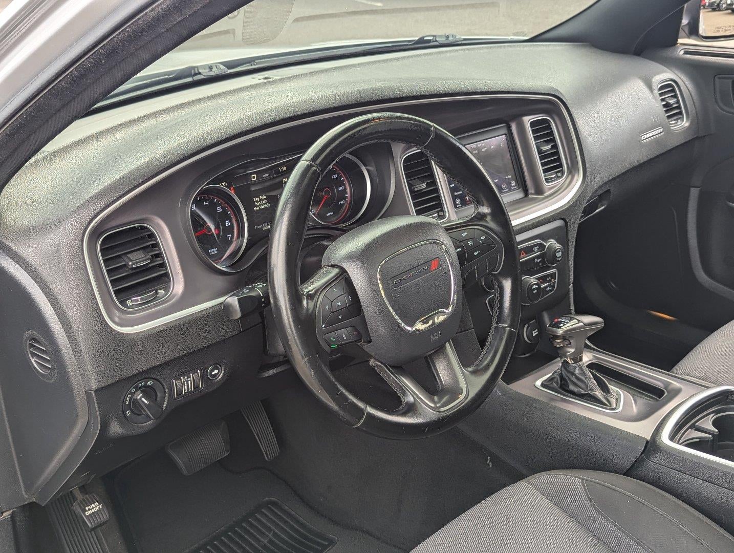 2019 Dodge Charger SXT