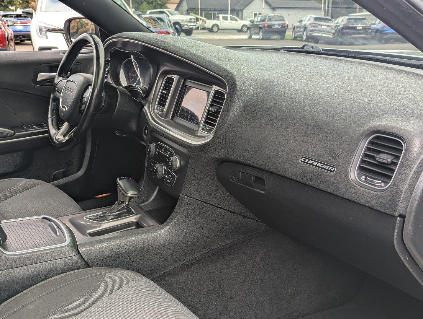 2019 Dodge Charger SXT