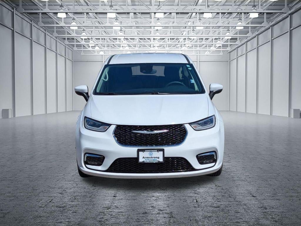 2023 Chrysler Pacifica Hybrid Touring L