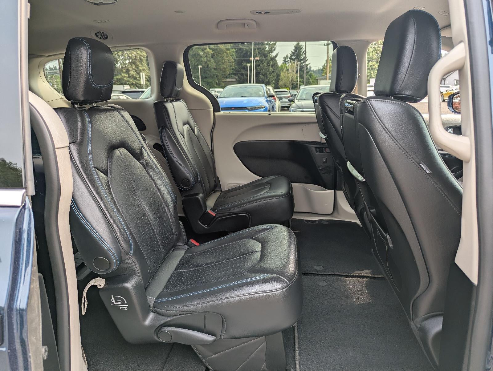 2021 Chrysler Pacifica Touring L