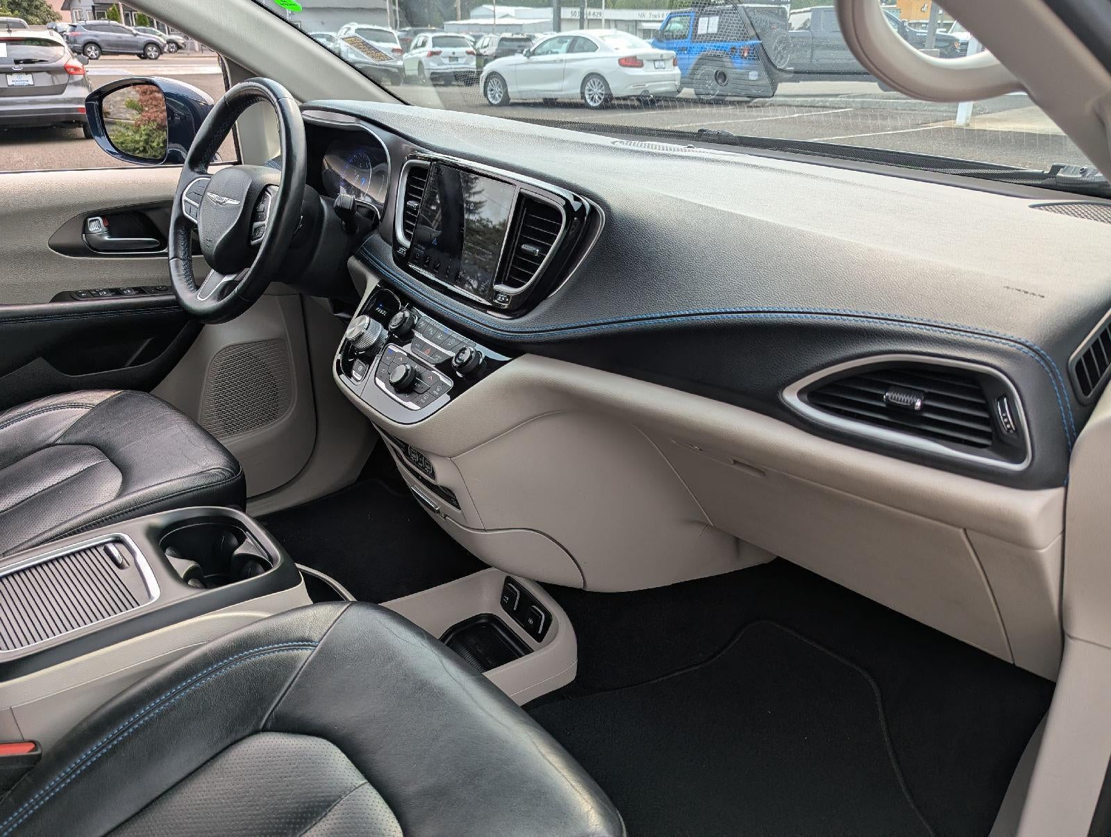 2021 Chrysler Pacifica Touring L