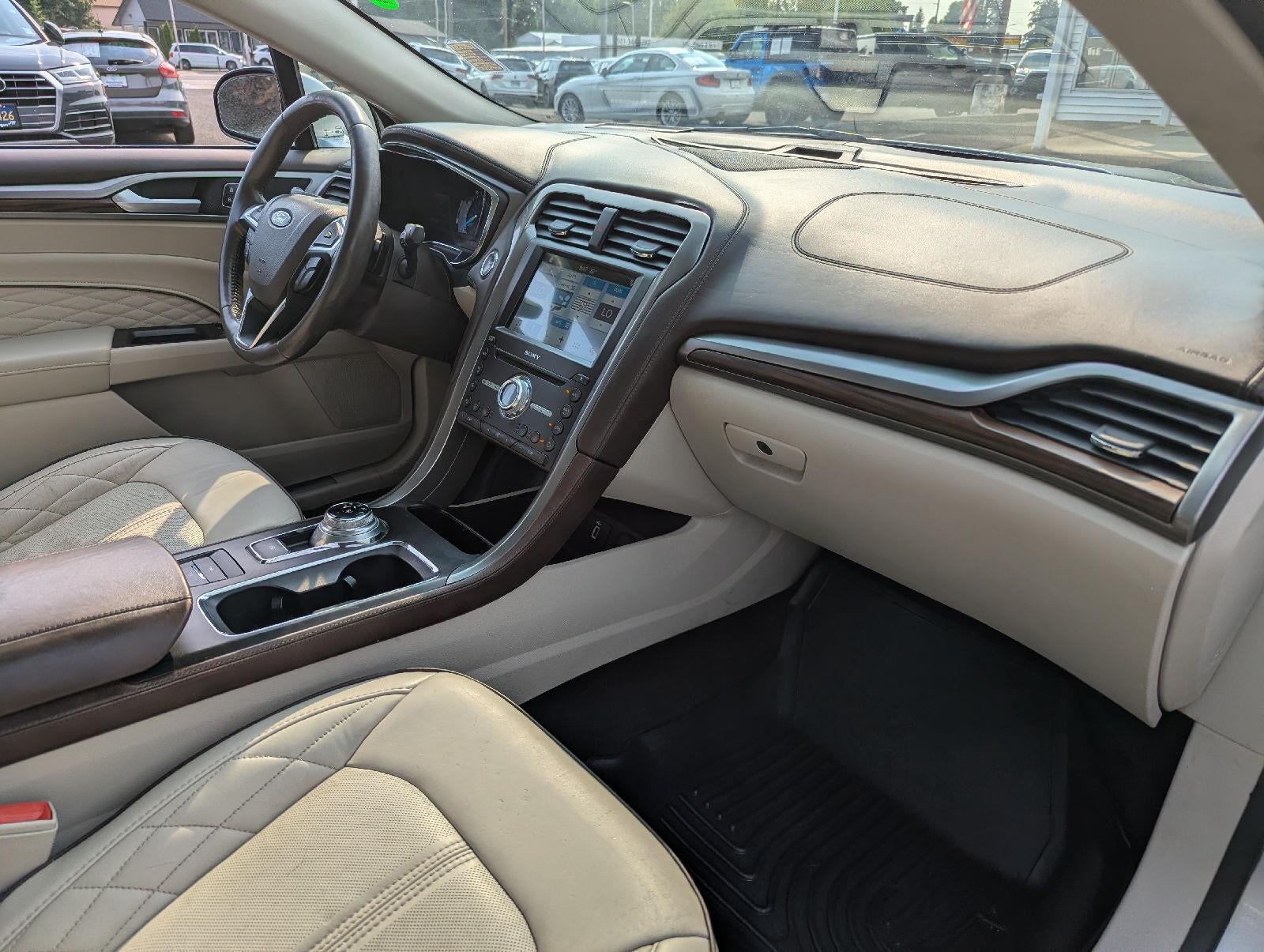 2017 Ford Fusion Platinum