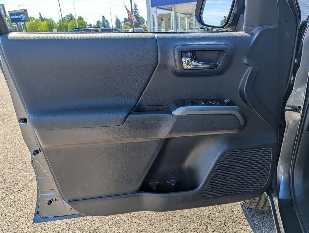 2022 Toyota Tacoma TRD Sport V6