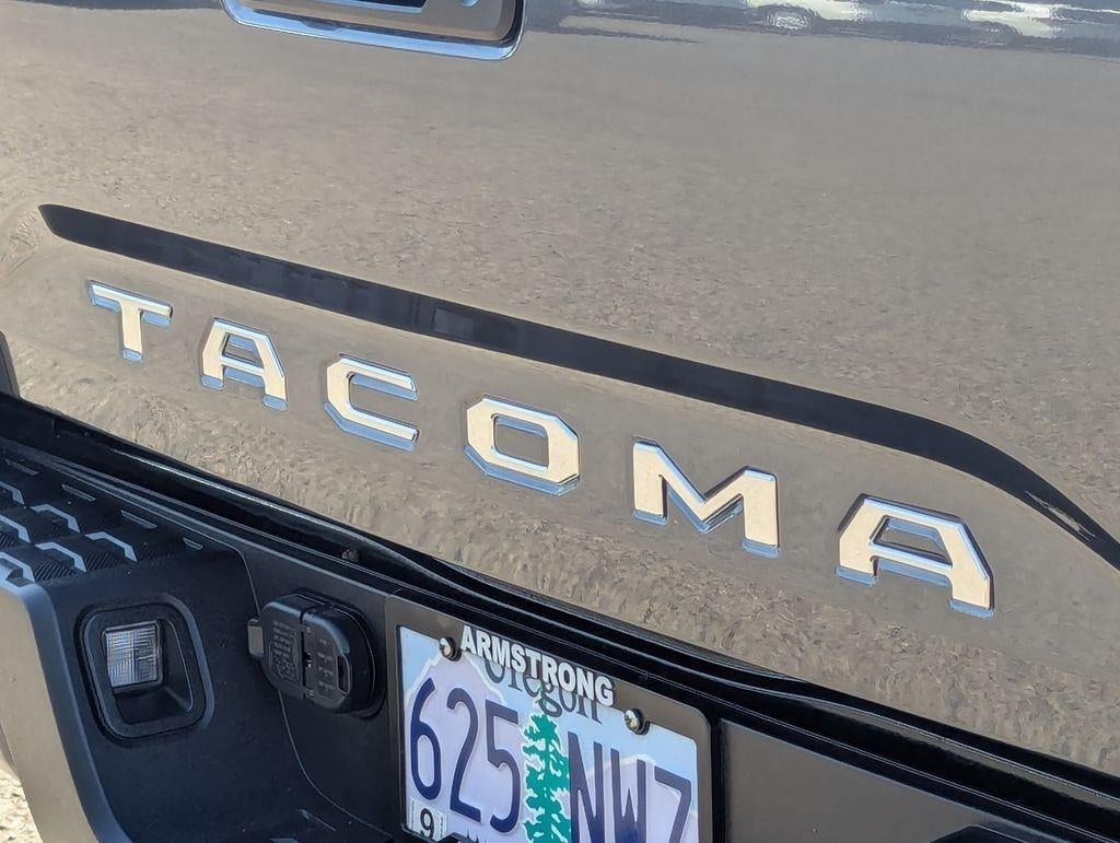 2022 Toyota Tacoma TRD Sport V6