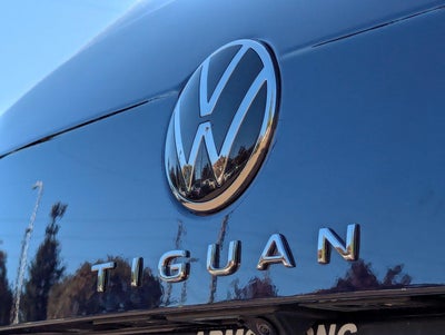 2022 Volkswagen Tiguan SEL R-Line