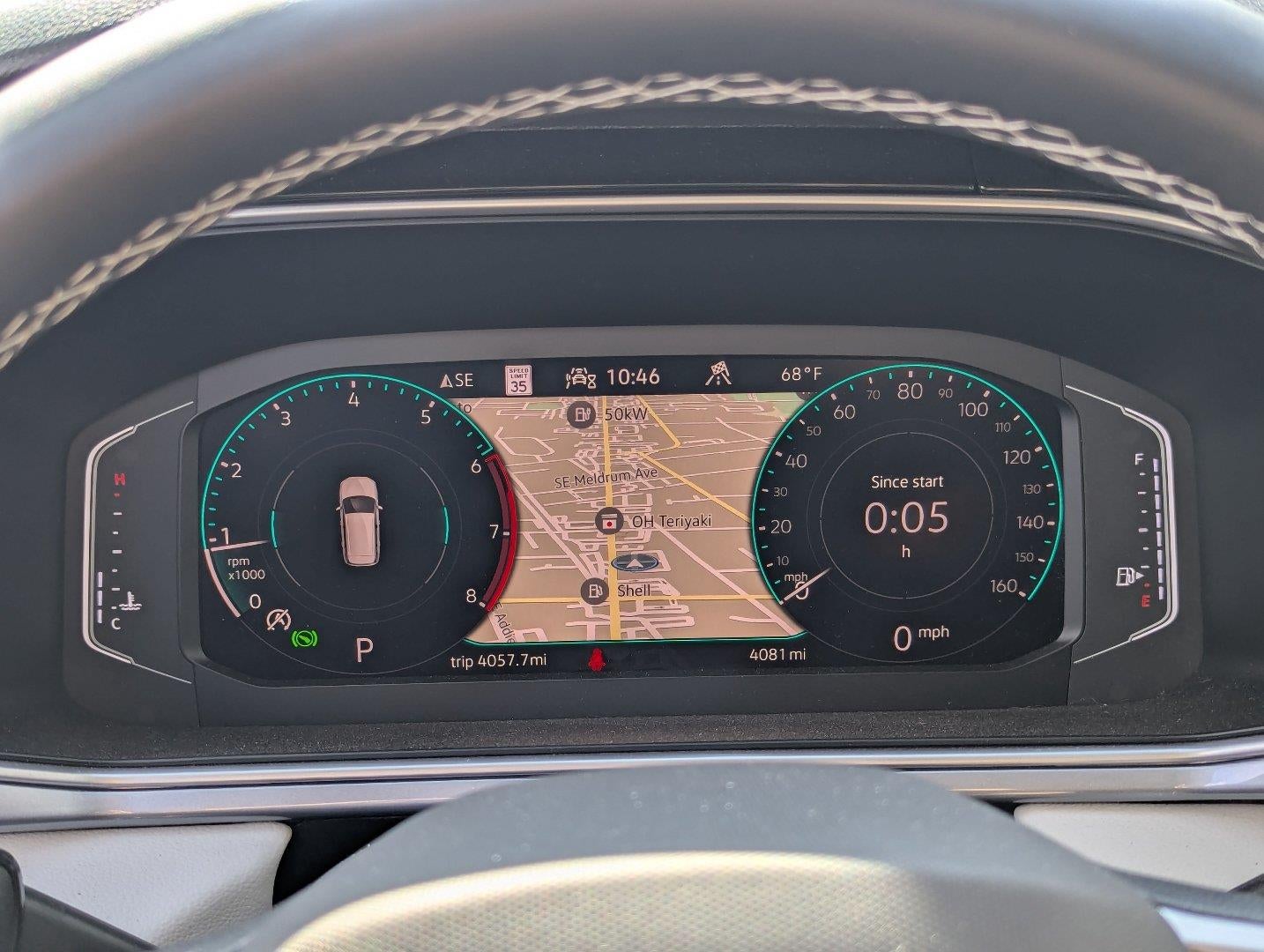 2025 Volkswagen Taos SEL 4MOTION