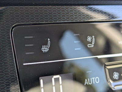 2025 Volkswagen Taos SEL 4MOTION
