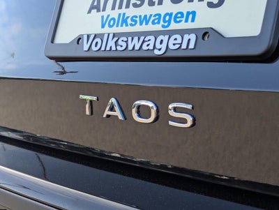 2025 Volkswagen Taos SEL 4MOTION