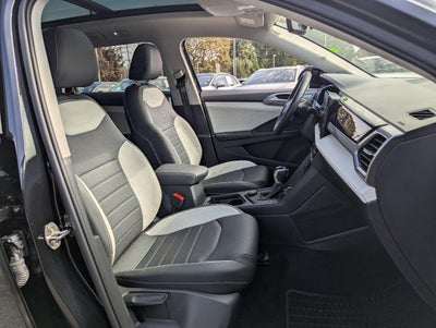 2025 Volkswagen Taos SEL 4MOTION