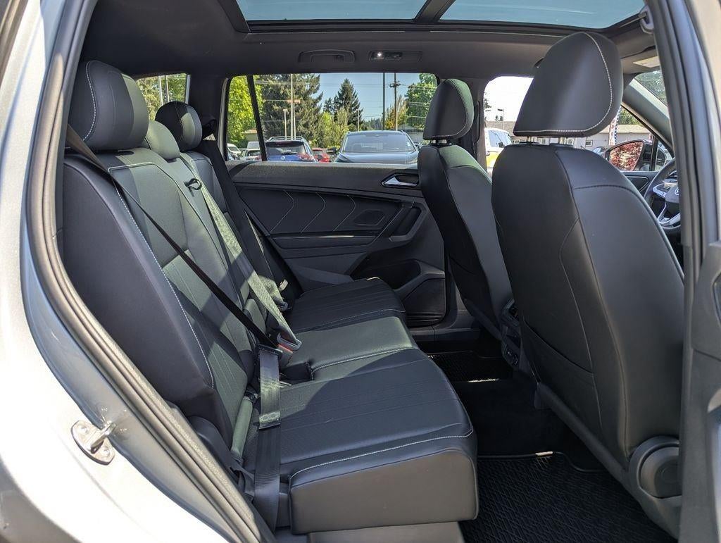 2023 Volkswagen Tiguan 2.0T SE R-Line Black