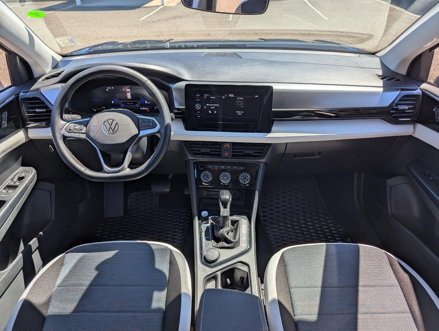 2025 Volkswagen Taos S