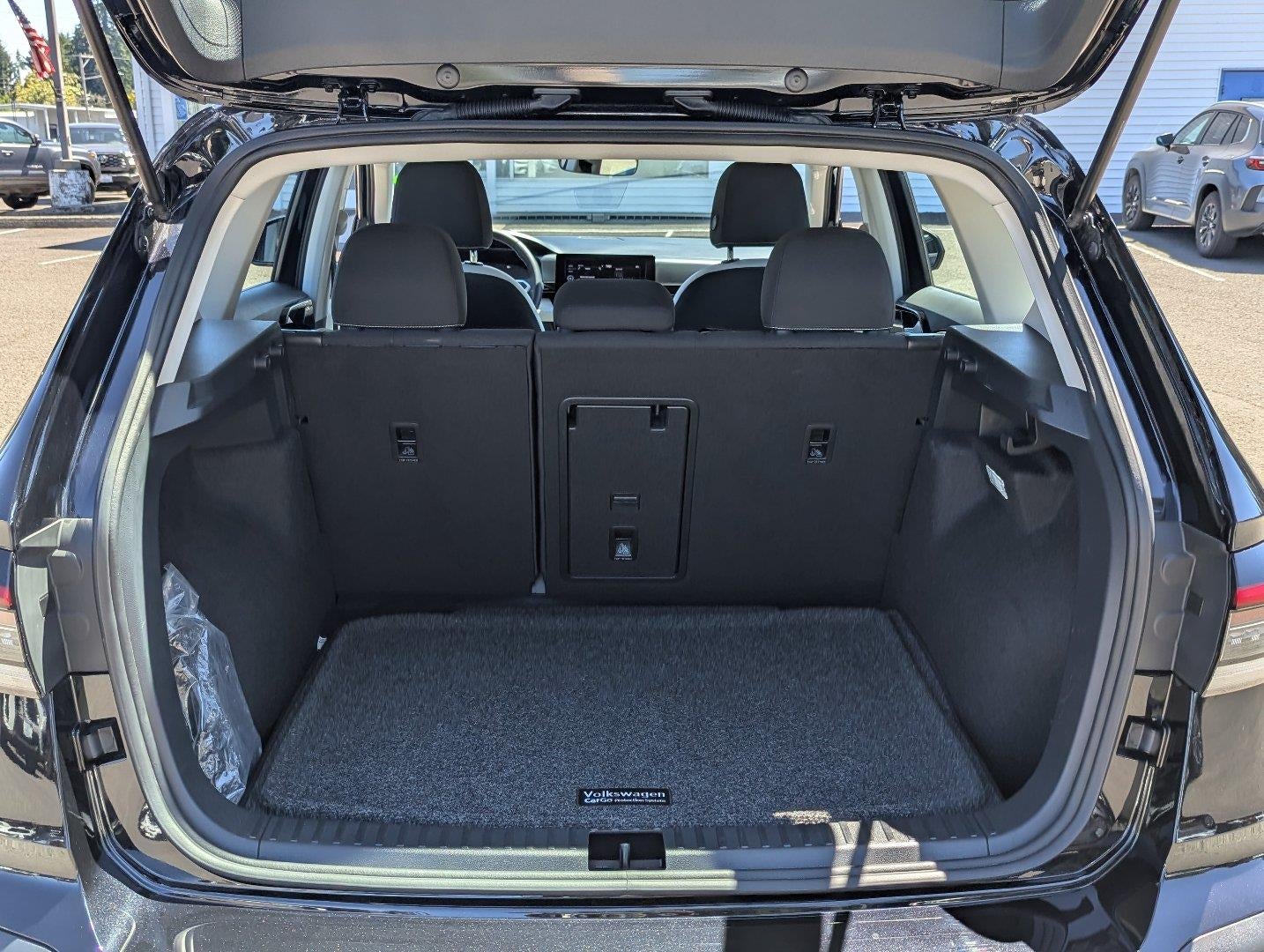 2025 Volkswagen Taos S