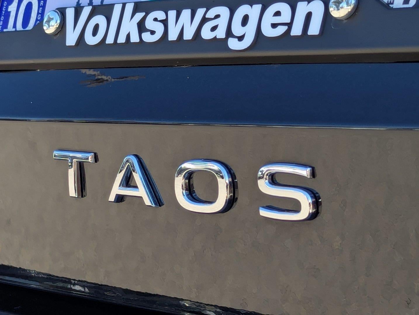 2025 Volkswagen Taos S