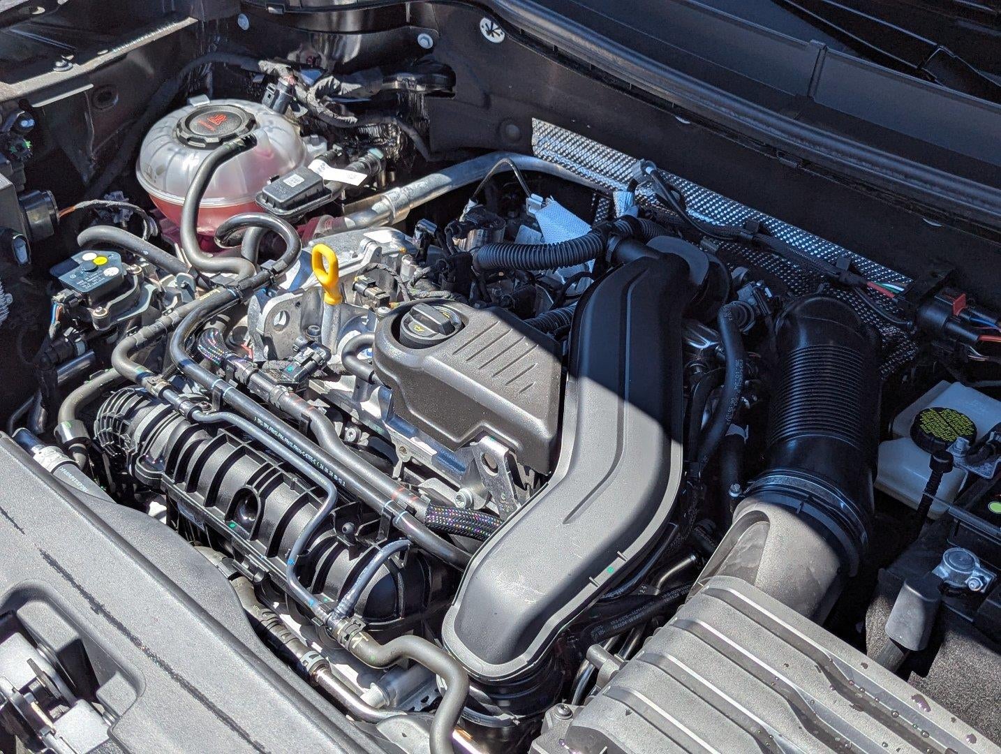 2025 Volkswagen Taos S