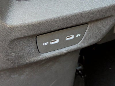 2025 Volkswagen Tiguan 2.0T SE FWD