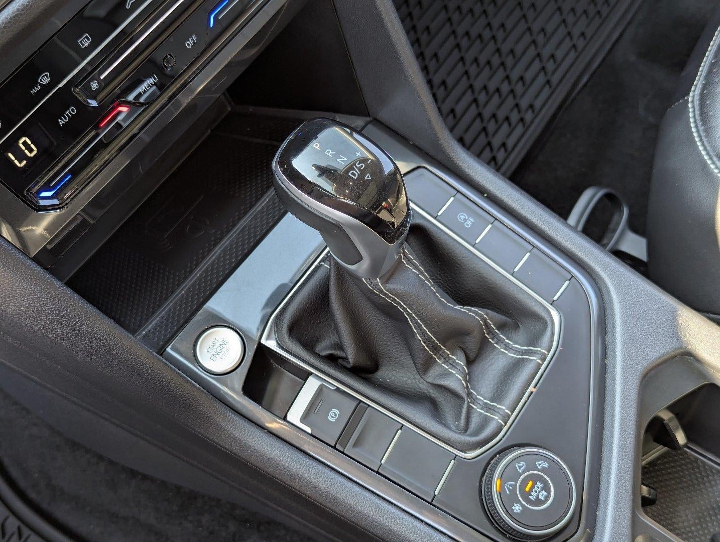 2024 Volkswagen TIGUAN 2.0T SE 4MOTION