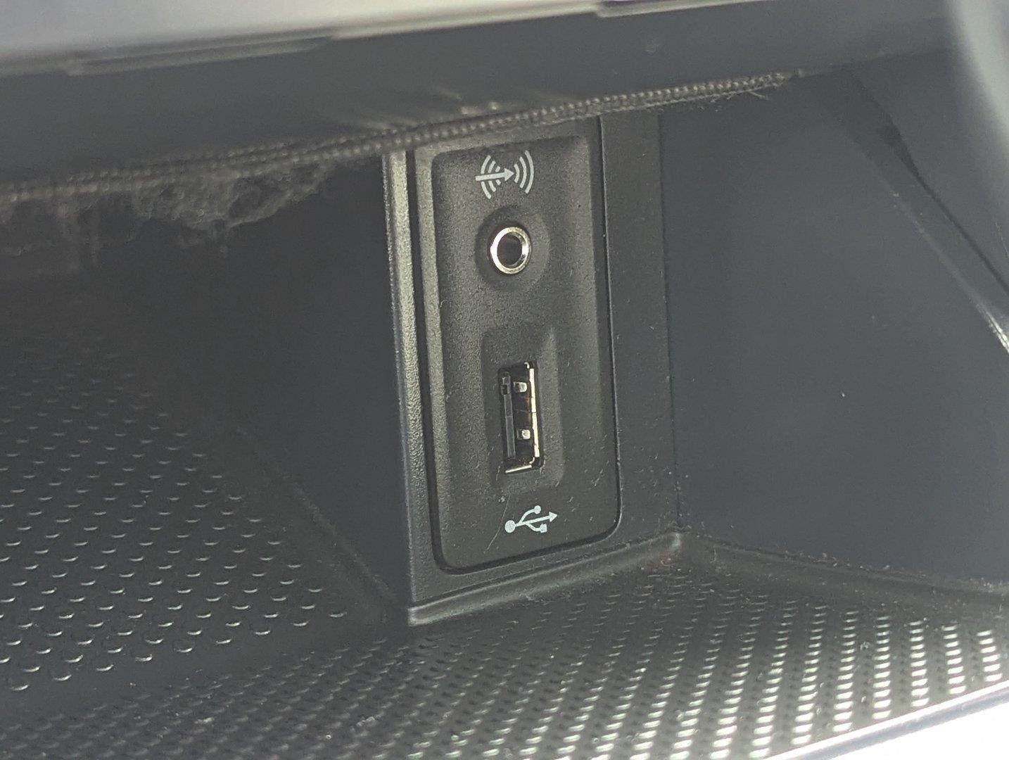 2016 Volkswagen Golf TSI SE