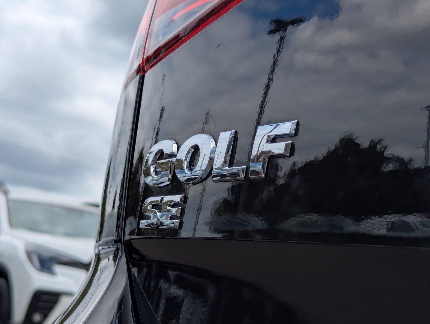 2016 Volkswagen Golf TSI SE