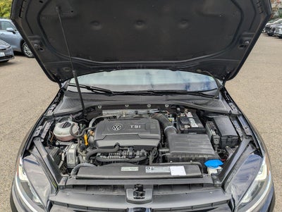2016 Volkswagen Golf TSI SE