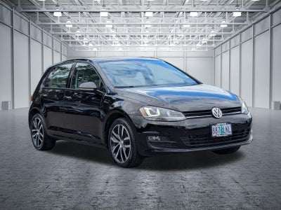 2016 Volkswagen Golf TSI SE
