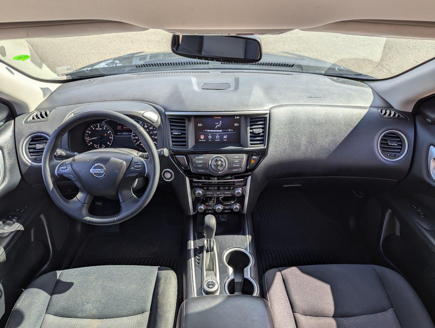 2019 Nissan Pathfinder SV