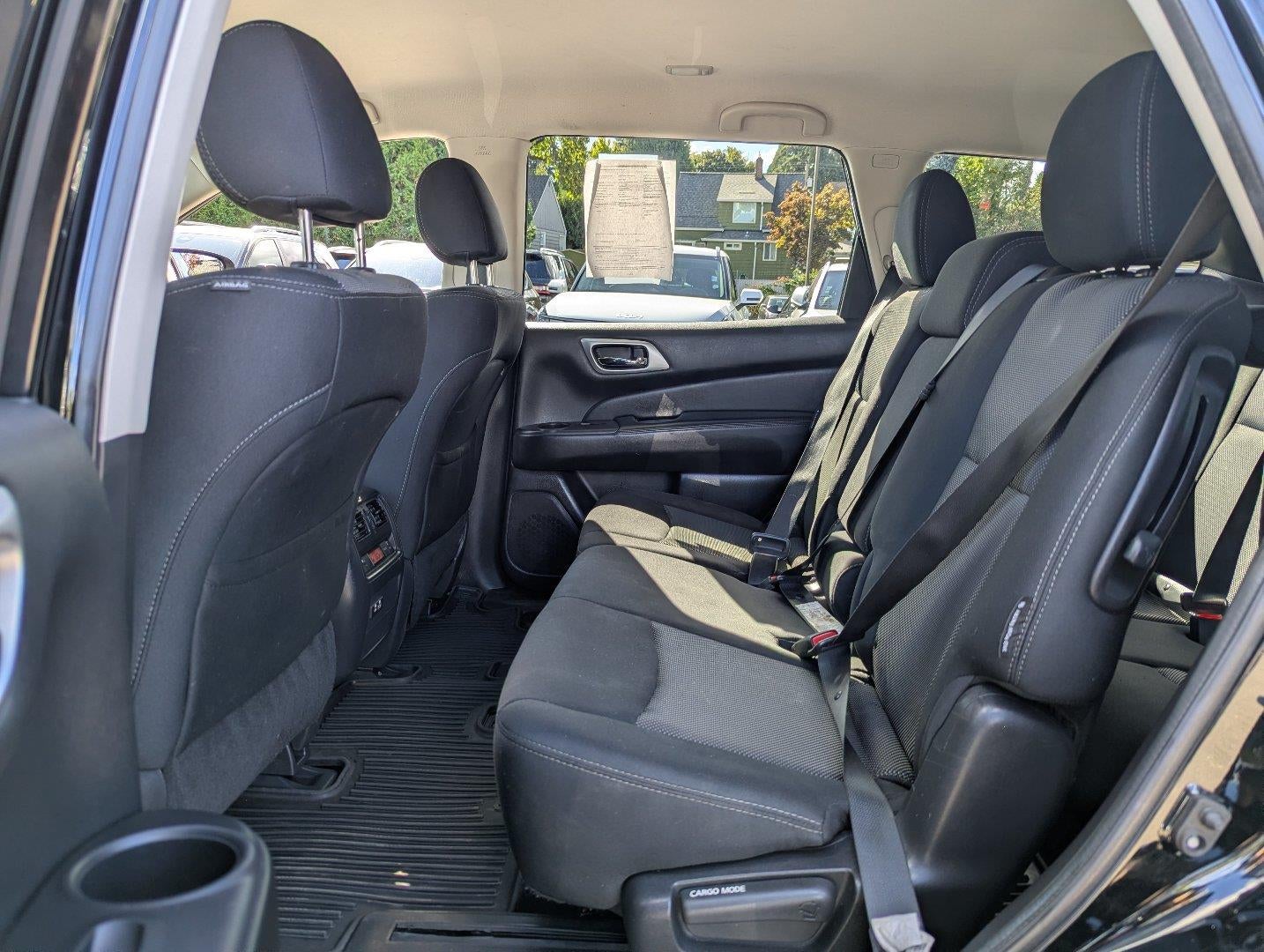 2019 Nissan Pathfinder SV
