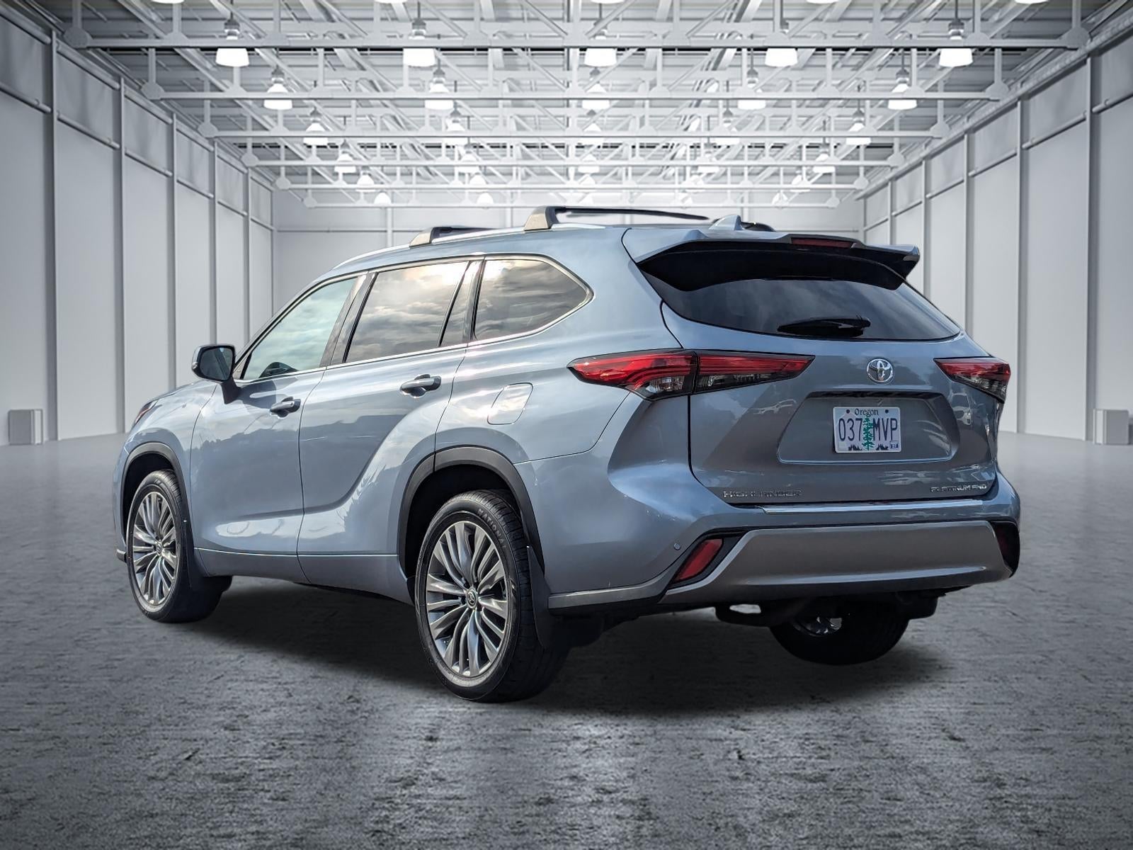 2021 Toyota Highlander Platinum