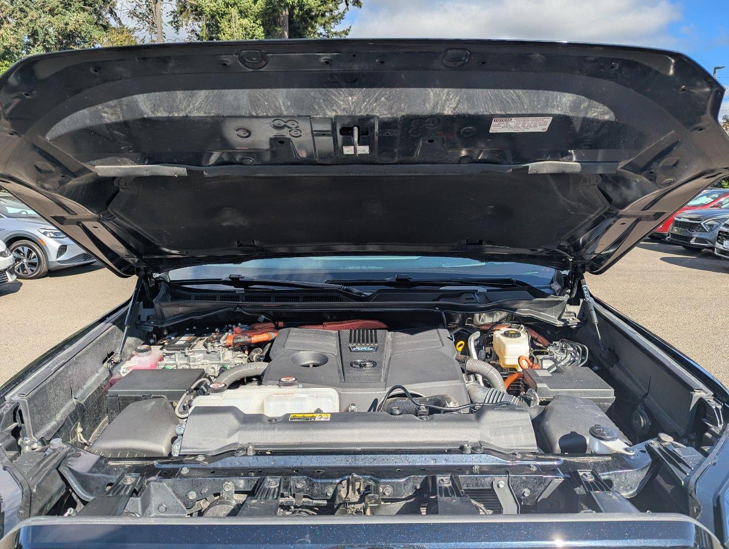 2024 Toyota Tundra Capstone HV