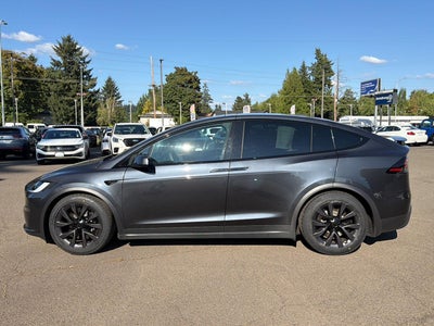 2023 Tesla Model X Standard Range