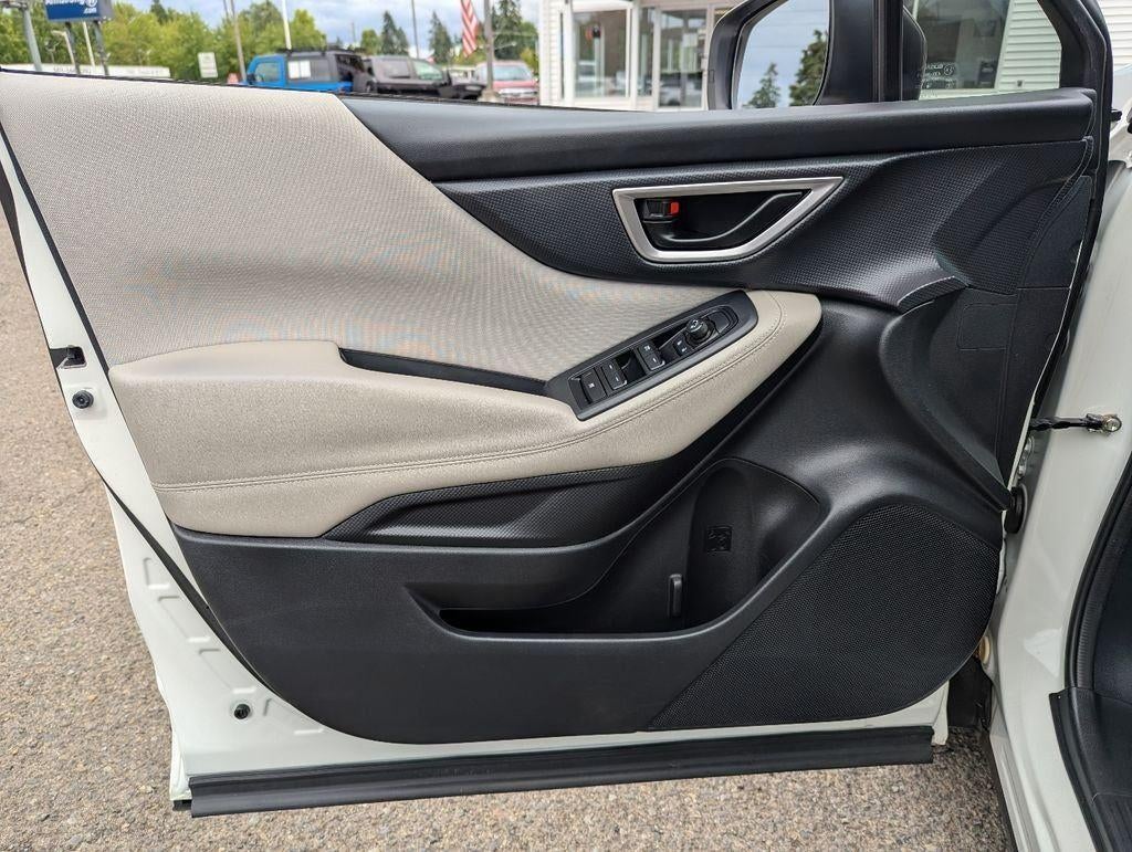 2022 Subaru Forester Base