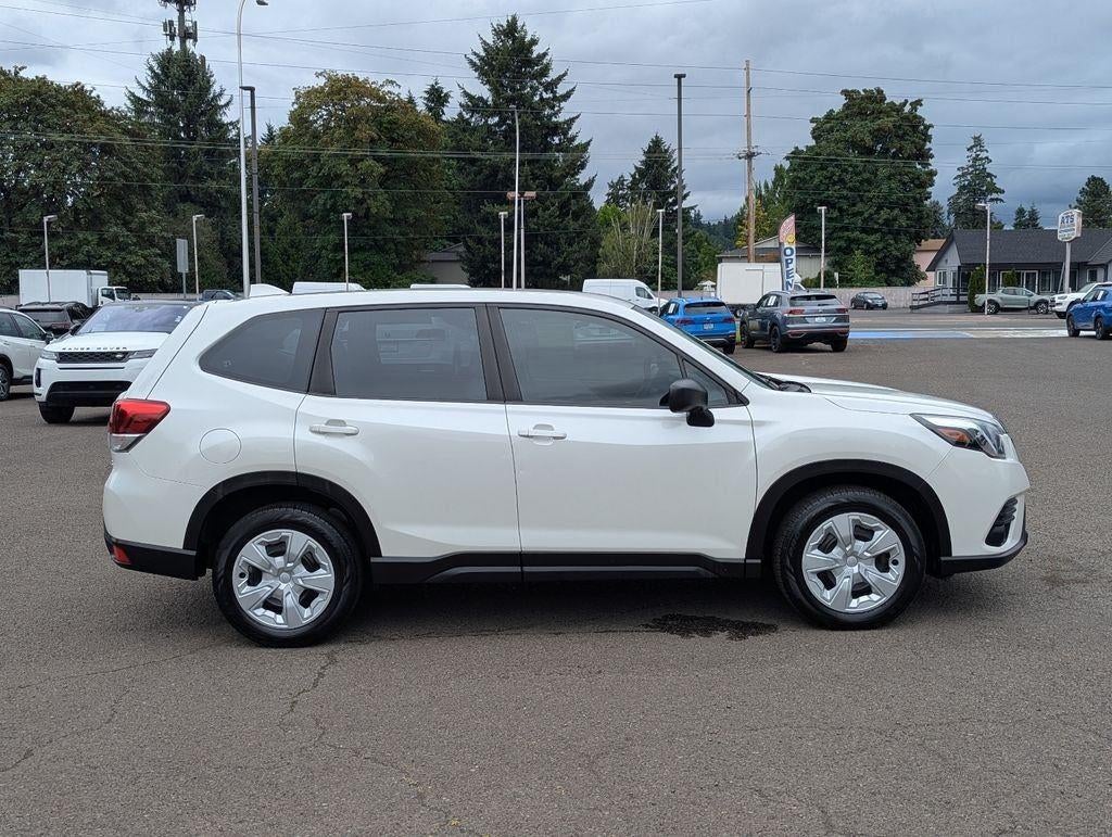 2022 Subaru Forester Base