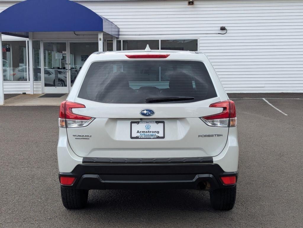2022 Subaru Forester Base