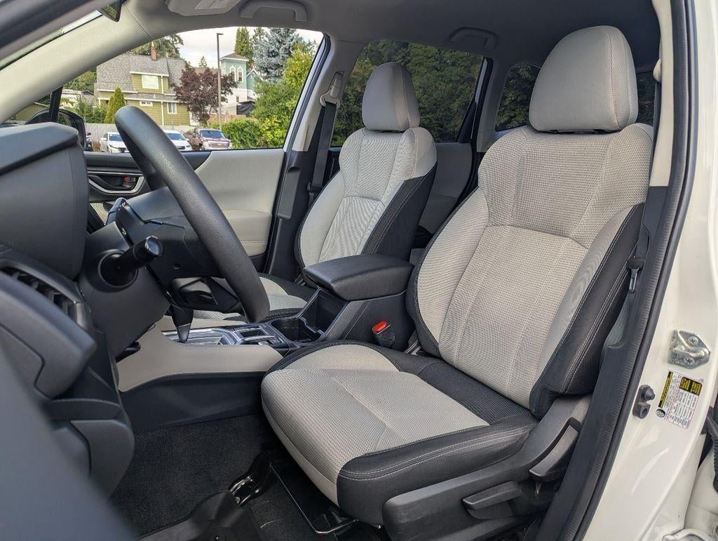2022 Subaru Forester Base