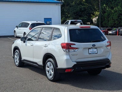 2022 Subaru Forester Base